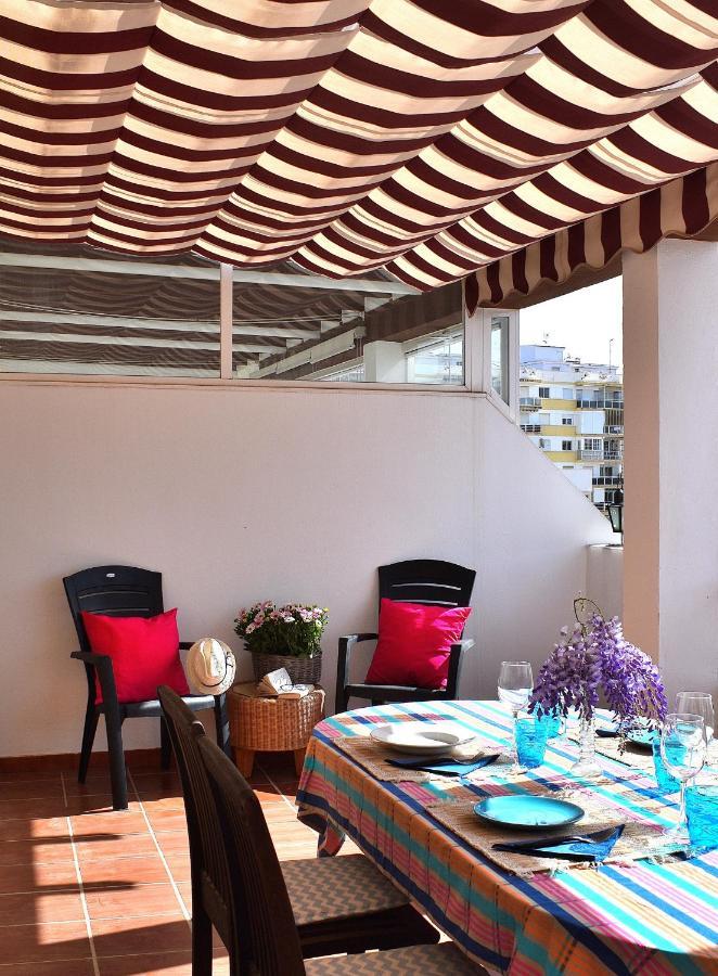 Atico Con Gran Terraza Y Vistas Al Mar Apartment Torre Del Mar Ngoại thất bức ảnh