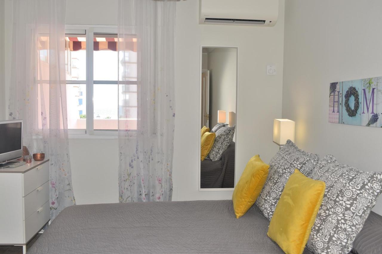 Atico Con Gran Terraza Y Vistas Al Mar Apartment Torre Del Mar Ngoại thất bức ảnh
